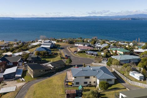 Photo of property in 33 Turangitukua Terrace, Kuratau, Turangi, 3381
