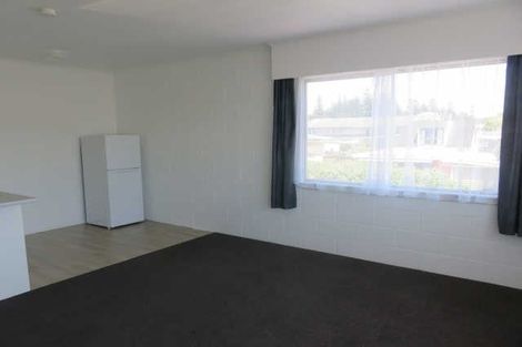 Photo of property in 8/8 Edgecumbe Street, Whitiora, Hamilton, 3200