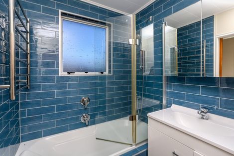 Photo of property in 137 Ngamotu Road, Spotswood, New Plymouth, 4310