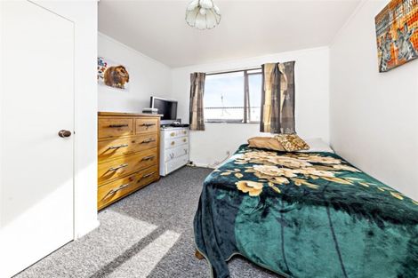 Photo of property in 2/5 Inca Place, Red Hill, Papakura, 2110