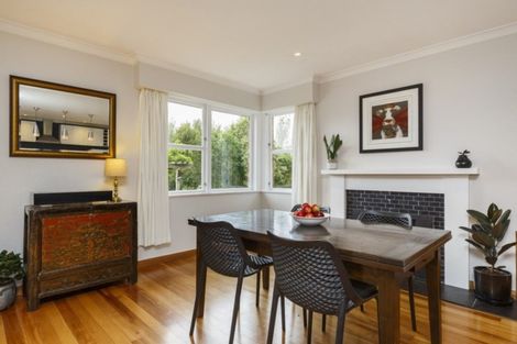 Photo of property in 357 Turitea Road, Turitea, Palmerston North, 4472