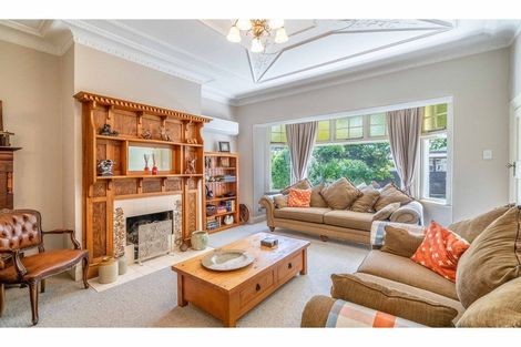 Photo of property in 127 Princes Street, Strathern, Invercargill, 9812