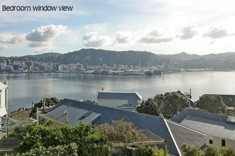 Photo of property in 4/2 Grafton Road, Roseneath, Wellington, 6011