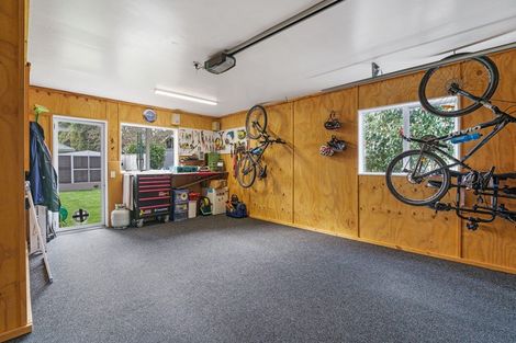 Photo of property in 25 Utauta Street, Waikanae, 5036