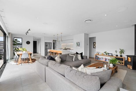 Photo of property in 90 Bradwell Crescent, Halswell, Christchurch, 8025