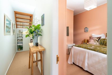 Photo of property in 99 Pirie Street, Mount Victoria, Wellington, 6011