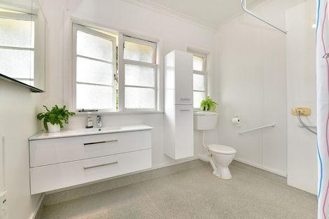 Photo of property in 3 Pengelly Place, Parakai, 0830