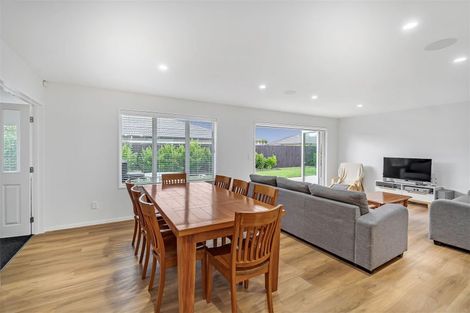 Photo of property in 4 Goldie Place, Rolleston, 7614