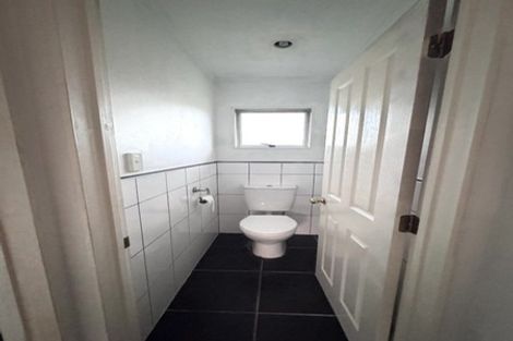 Photo of property in 70a Pah Road, Papatoetoe, Auckland, 2025