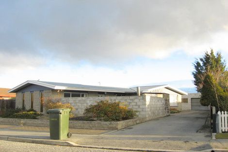 Photo of property in 20 Arnott Street, Alexandra, 9320