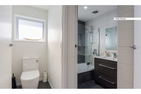 Photo of property in 5 Woodvale Road, Glen Eden, Auckland, 0602