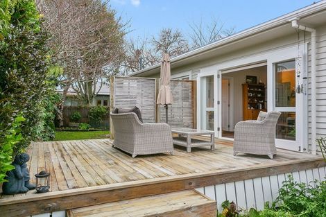 Photo of property in 33 Weld Street, Cambridge, 3434