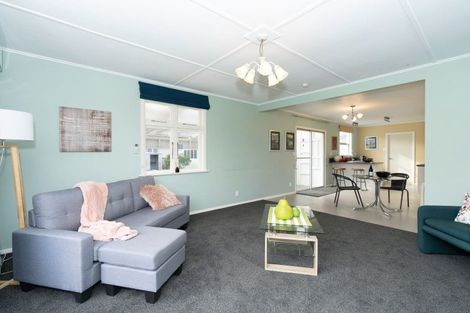 Photo of property in 36 Ladys Mile, Foxton, 4814