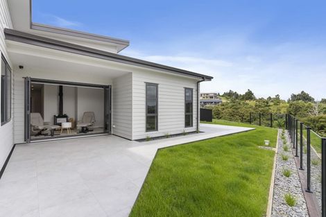 Photo of property in 21 Manatu Close, Whangamata, 3691