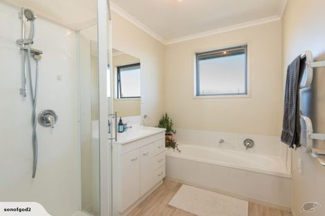 Photo of property in 22 Heemskerck Place, Britannia Heights, Nelson, 7010