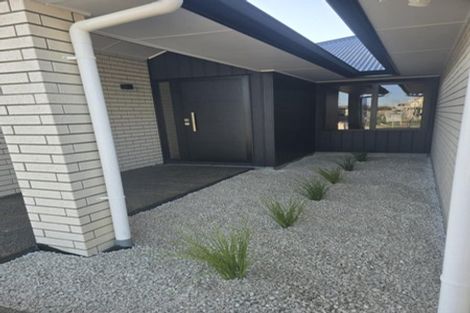 Photo of property in 2 Keri Rua Road, Leamington, 3495