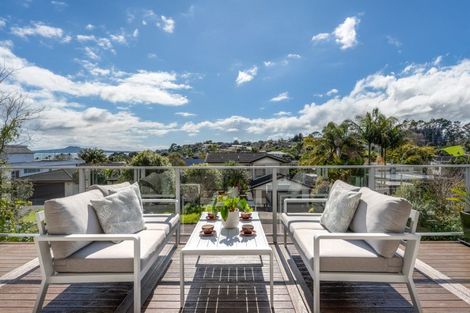 Photo of property in 25 Endymion Place, Half Moon Bay, Auckland, 2012