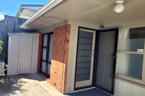 Photo of property in 3/20 Seaview Road, Castor Bay, Auckland, 0620