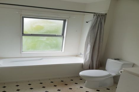 Photo of property in 1/3 Grove Road, Addington, Christchurch, 8024