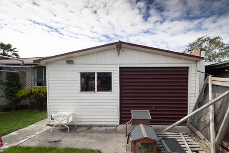 Photo of property in 100 Grove Street, Tinwald, Ashburton, 7700