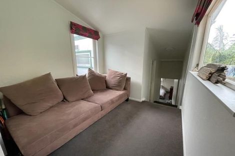 Photo of property in 38 Hythe Terrace, Mairangi Bay, Auckland, 0630