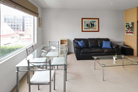 Photo of property in Sanctum Apartment, 10 Ebor Street, Te Aro, Wellington, 6011