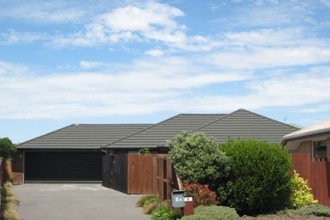 Photo of property in 8a Neptune Place, Waimairi Beach, Christchurch, 8083