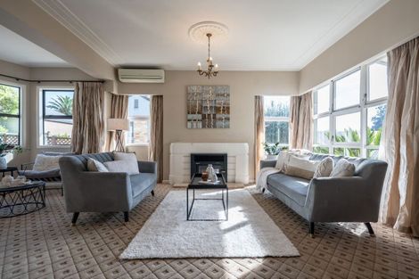 Photo of property in 12 Mansel Avenue, Hillcrest, Hamilton, 3216