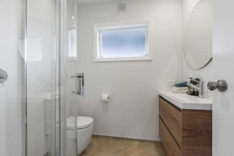 Photo of property in 1/99 Mountbatten Avenue, Hillcrest, Auckland, 0627