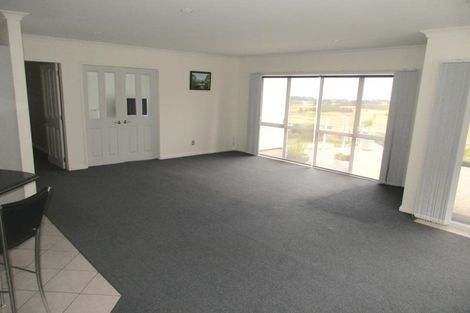 Photo of property in 155 Winara Avenue, Waikanae, 5036