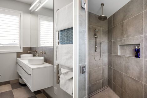 Photo of property in 6 Bureta Road, Otumoetai, Tauranga, 3110