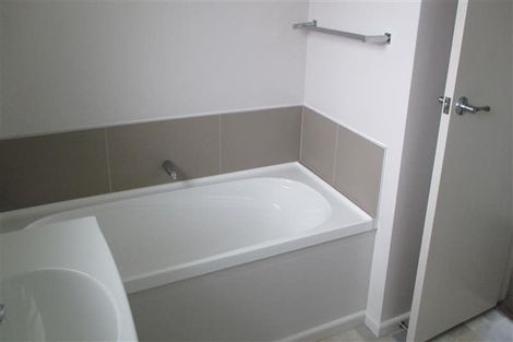 Photo of property in 41 Skerten Avenue, Hornby, Christchurch, 8042