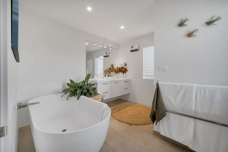 Photo of property in 24 Hillplough Heights, Richmond, 7020