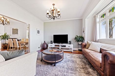 Photo of property in 18 David Street, Westown, New Plymouth, 4310