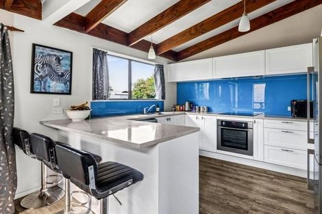 Photo of property in 518a Fenwick Street, Mayfair, Hastings, 4122