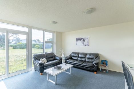 Photo of property in 23 Rangitane Street, Maupuia, Wellington, 6022