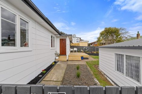 Photo of property in 1 Brick Street, Te Aroha, 3320
