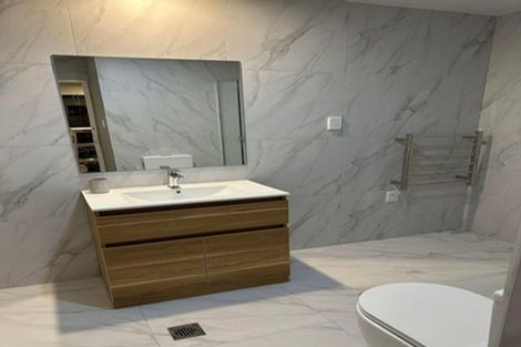 Photo of property in 15 Oki Place, Glenfield, 0629