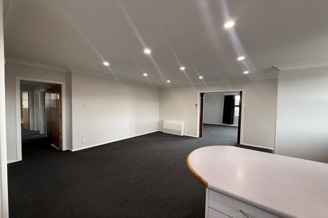 Photo of property in 2a Brooklyn Street, Green Island, Dunedin, 9018