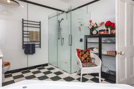 Photo of property in 128 Wilson Street, Thames, 3500