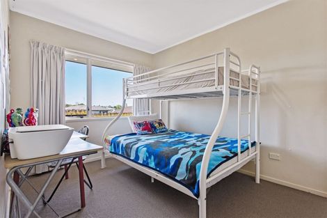 Photo of property in 69a Vincent Street, Howick, Auckland, 2014