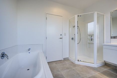 Photo of property in 11 Pania Place, Poraiti, Napier, 4112