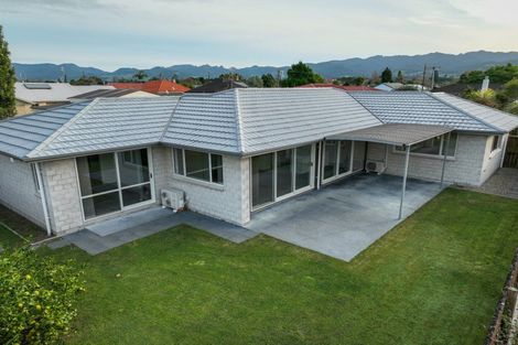 Photo of property in 14b Carisbrooke Street, Katikati, 3129