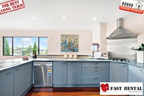 Photo of property in 7 Mcfetridge Place, Hillcrest, Auckland, 0627