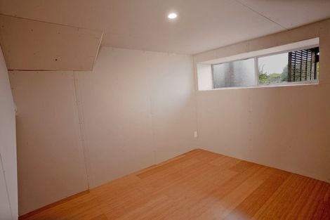 Photo of property in 2/15b Nandana Drive, Glen Eden, Auckland, 0602