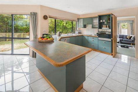 Photo of property in 7 Gresford Place, Churton Park, Wellington, 6037