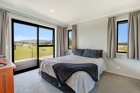 Photo of property in 21 Meavy Lane, Ashhurst, Palmerston North, 4470