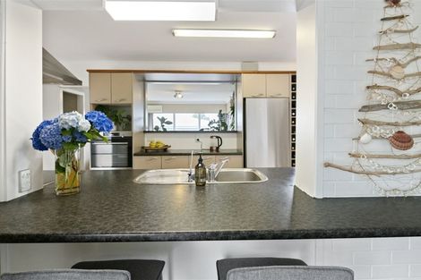 Photo of property in 595 Maunganui Road, Mount Maunganui, 3116