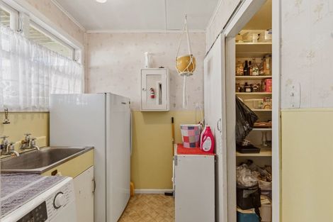 Photo of property in 13 Kenmore Place, Tokoroa, 3420