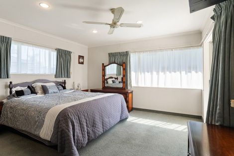 Photo of property in 56 Evans Road, Papamoa Beach, Papamoa, 3118